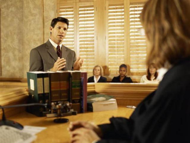 Hvordan utarbeide en påstandserklæring i retten: prøve, skjema og anbefalinger